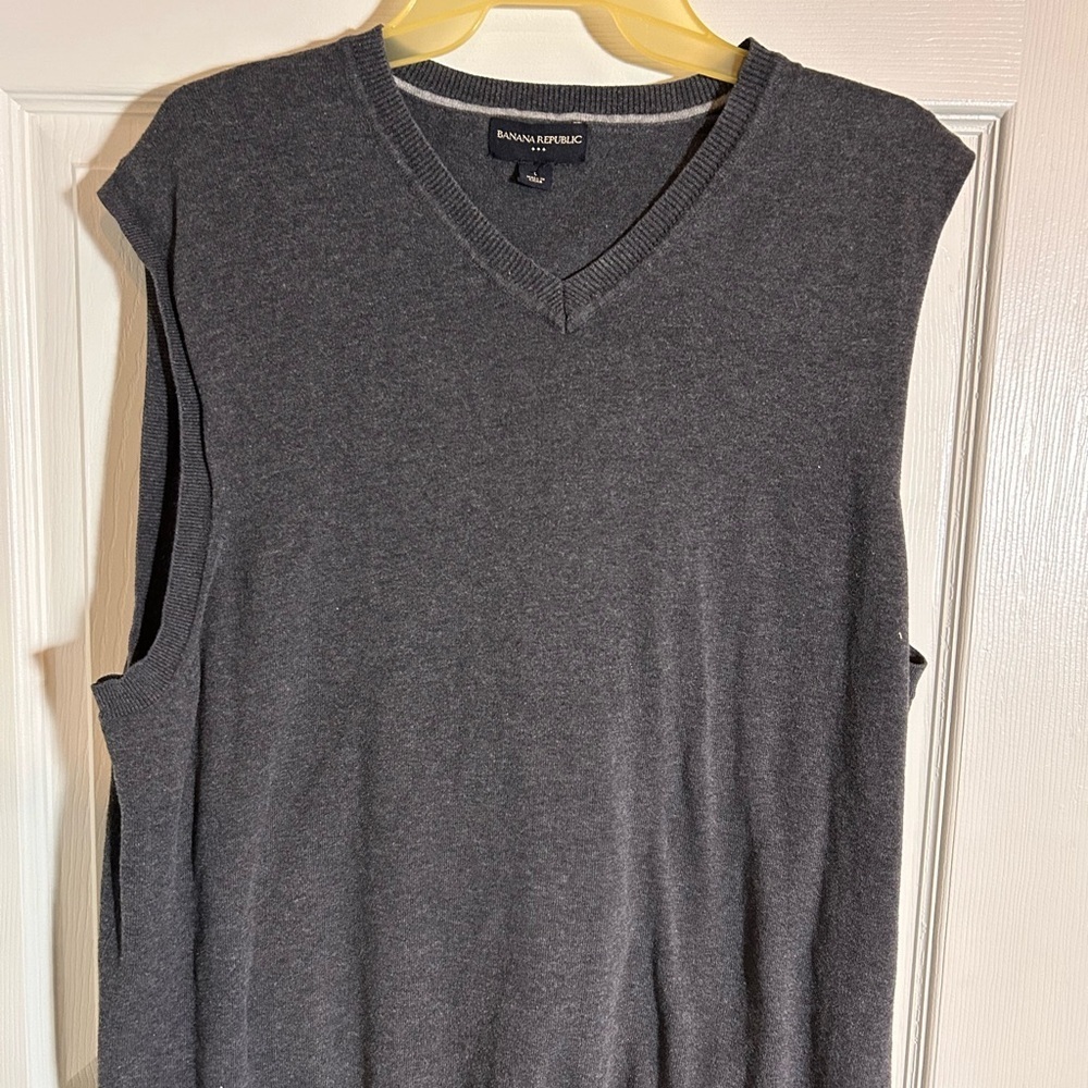 Banana Republic Charcoal V-Neck Sweater